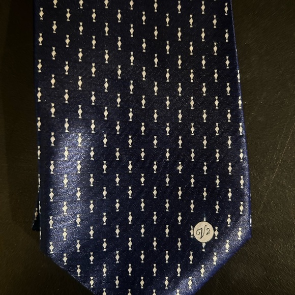 Versace Classic V2 silk tie, navy blue with small bar pattern - Picture 5 of 6